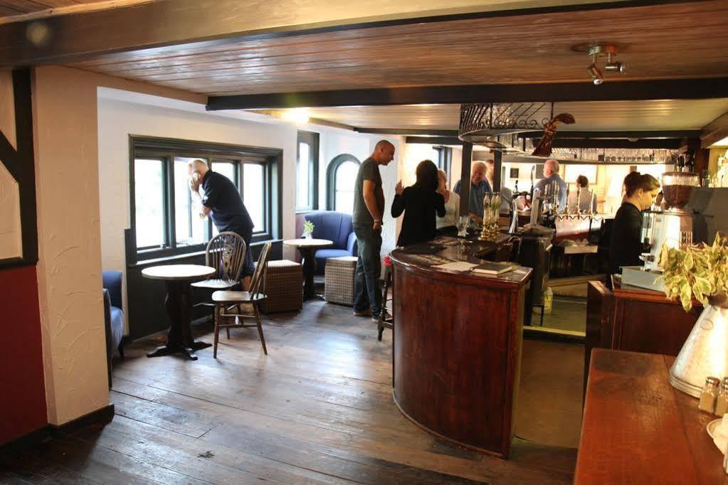 The May Garland Inn Hellingly Exterior foto