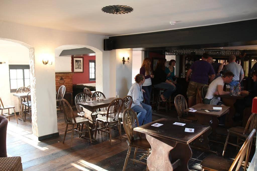 The May Garland Inn Hellingly Exterior foto